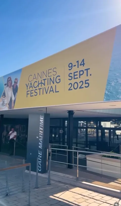 Souvenir client 2 à bord de notre yacht à Cannes