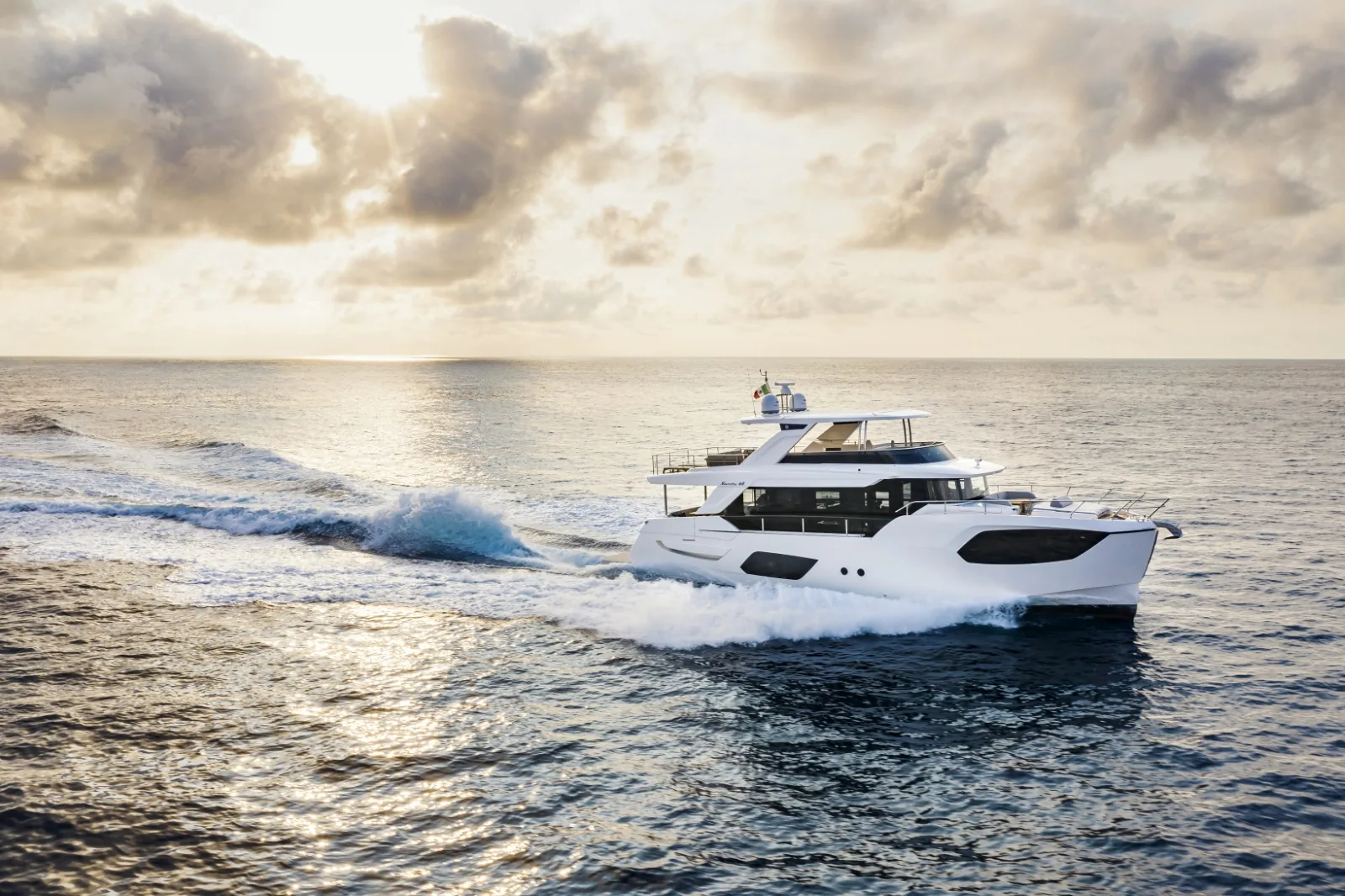 A4A - photo 3 yacht charter Cannes