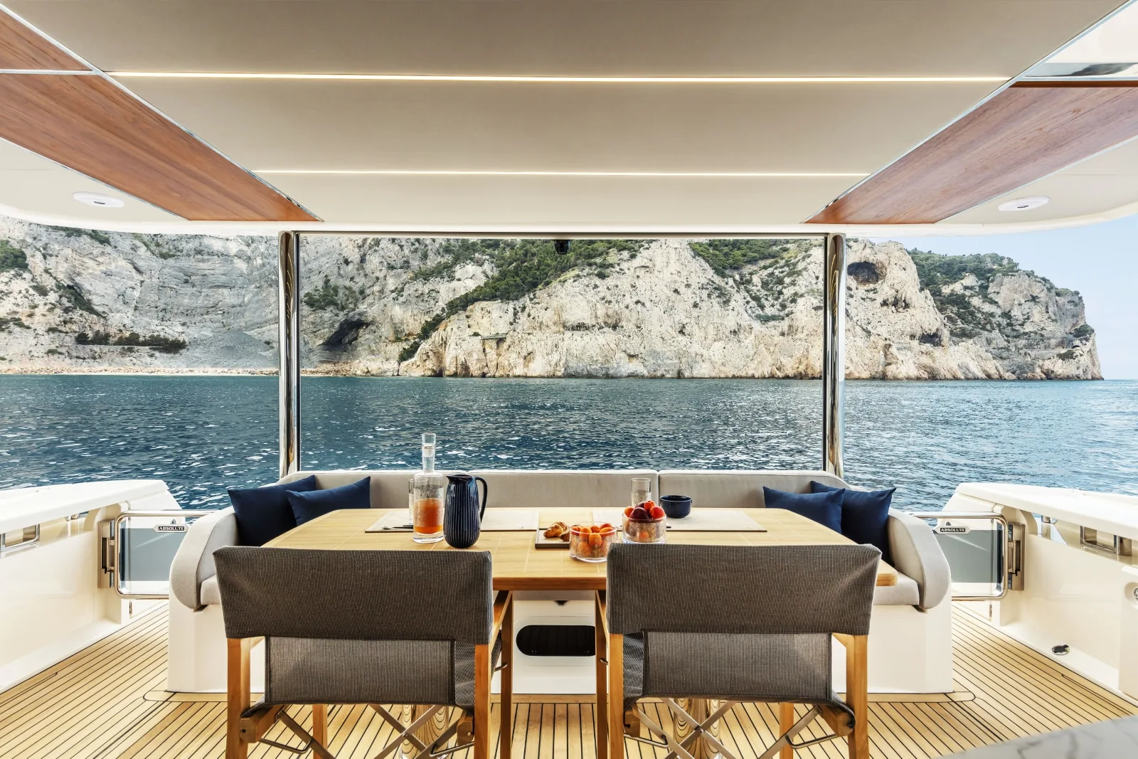 A4A - photo 13 yacht charter Cannes