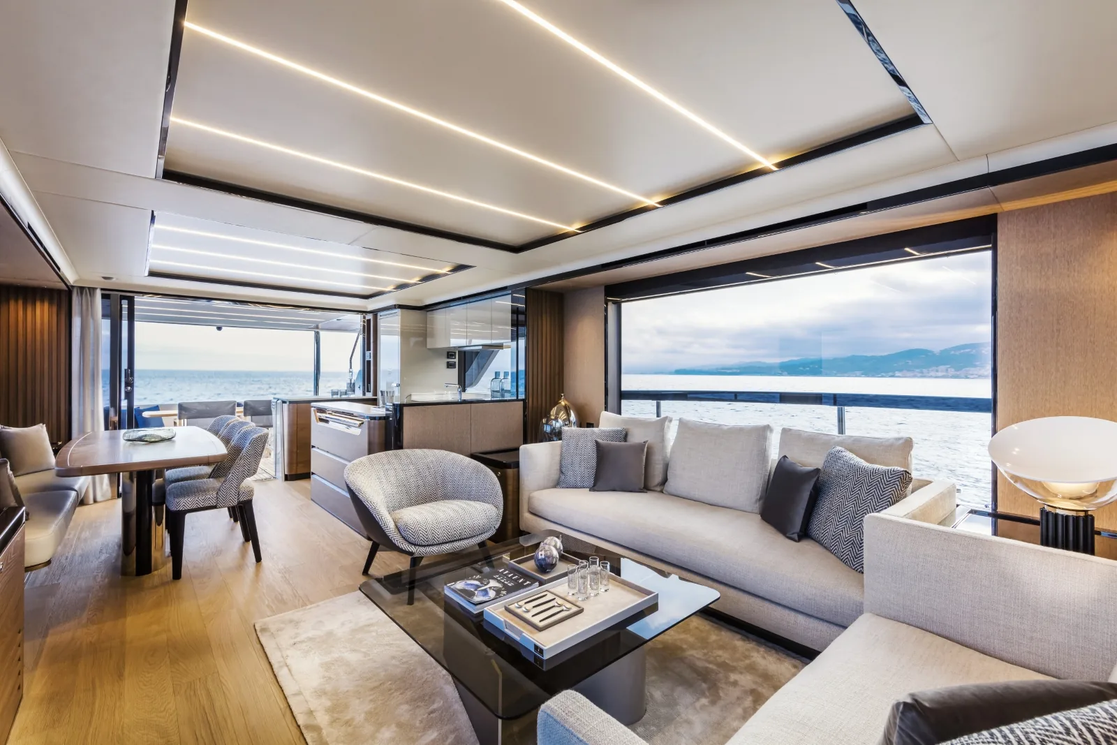 A4A - photo 23 yacht charter Cannes