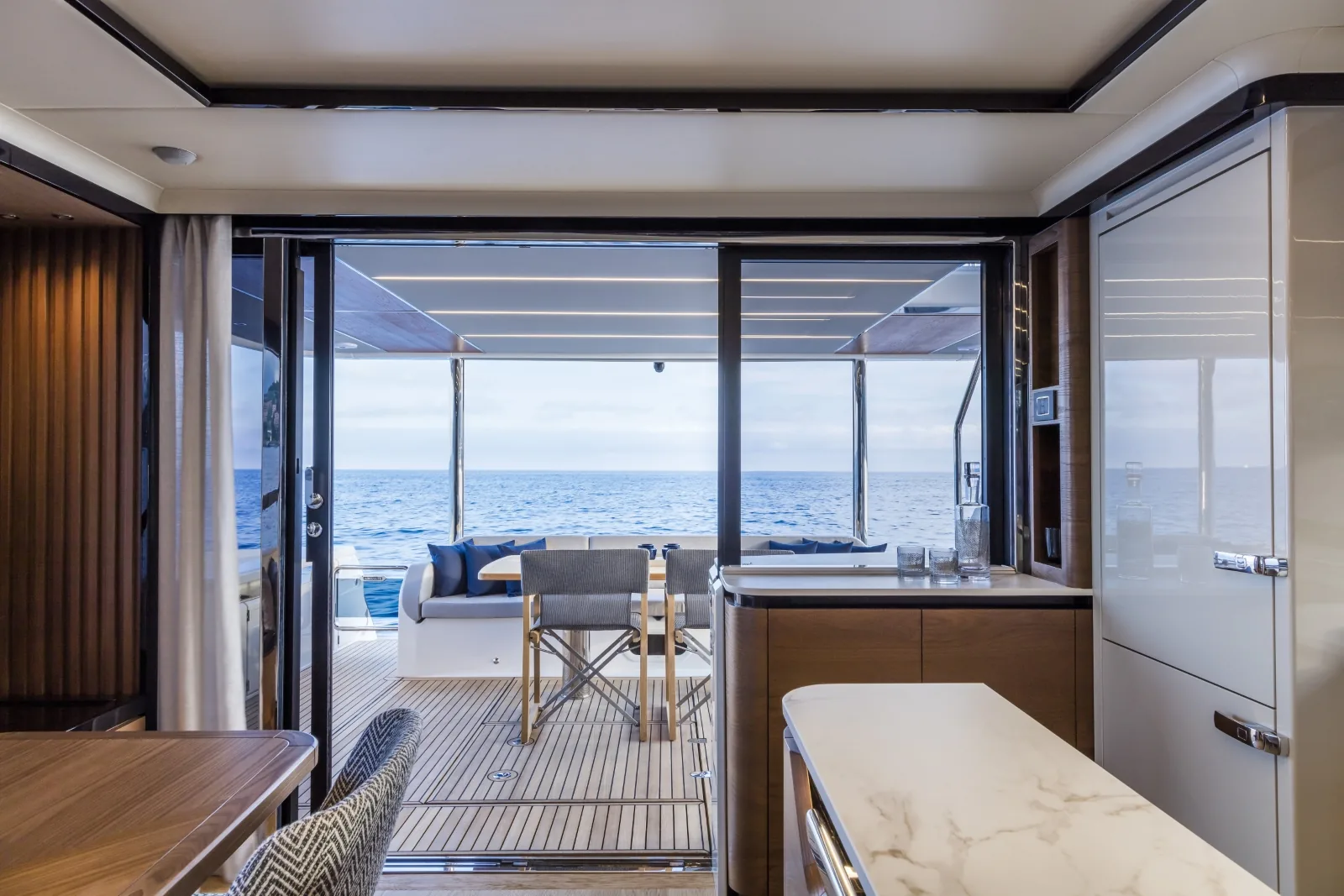 A4A - photo 24 yacht charter Cannes