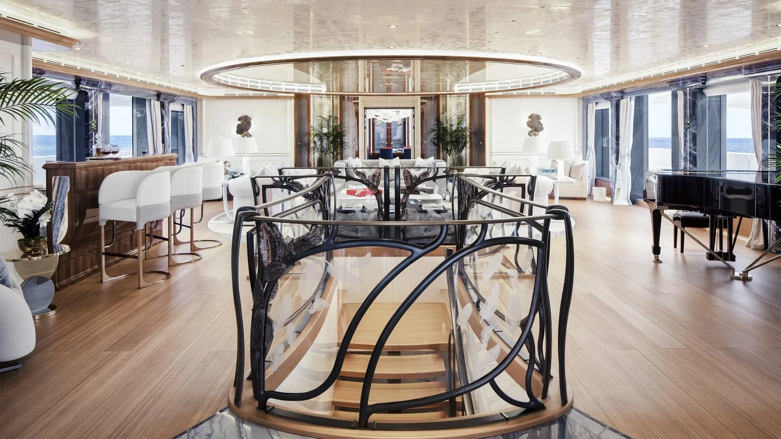 AHPO - photo 13 yacht charter Cannes
