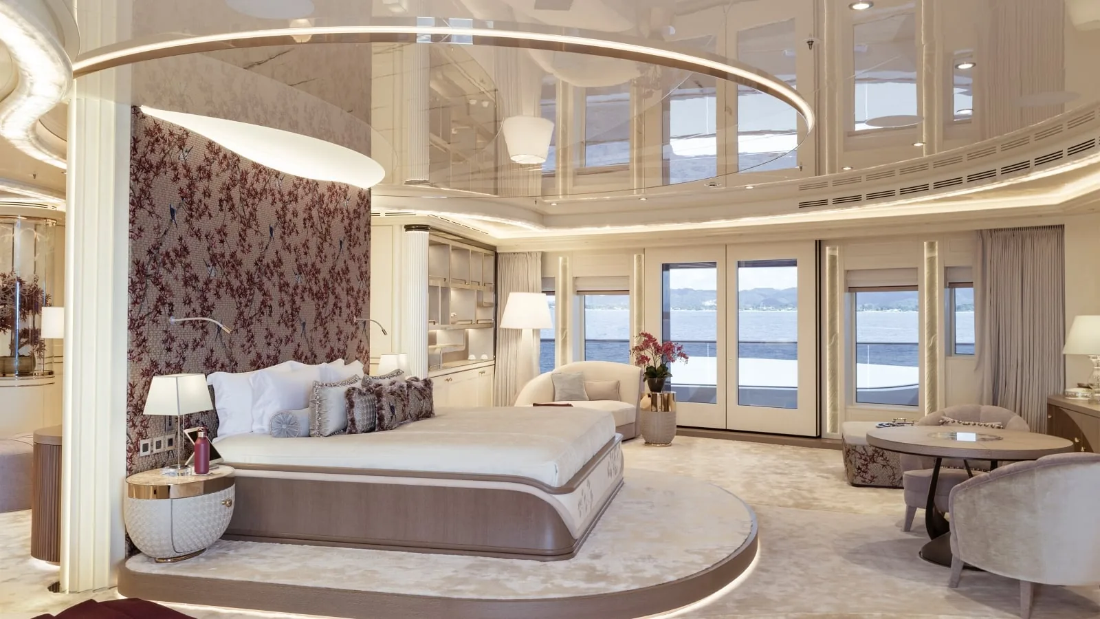 AHPO - photo 18 yacht charter Cannes