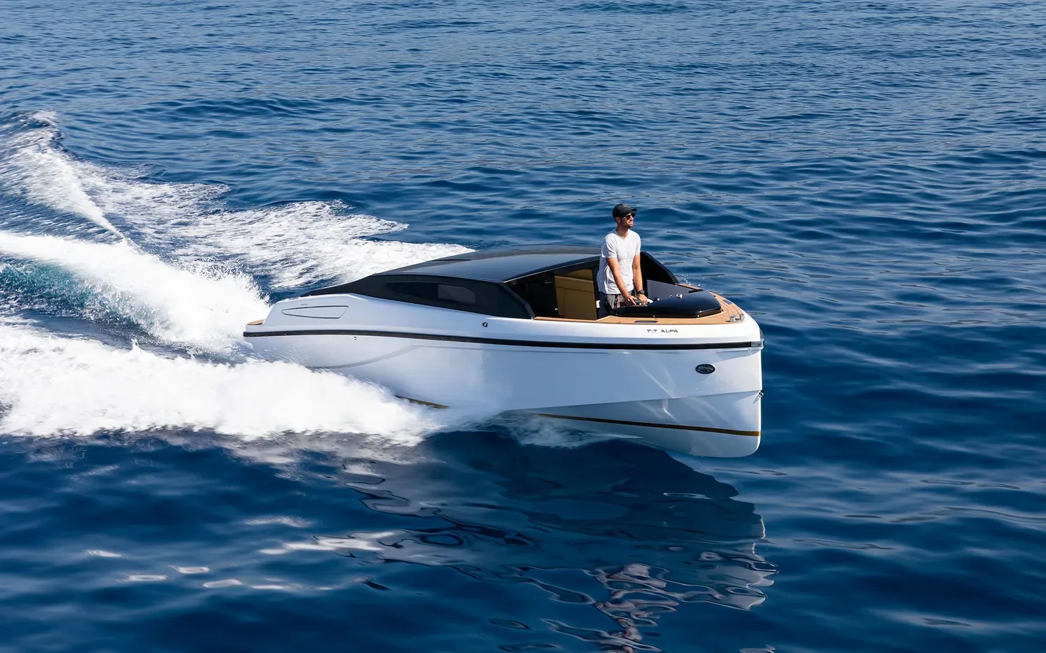 ALFA - photo 33 yacht charter Cannes
