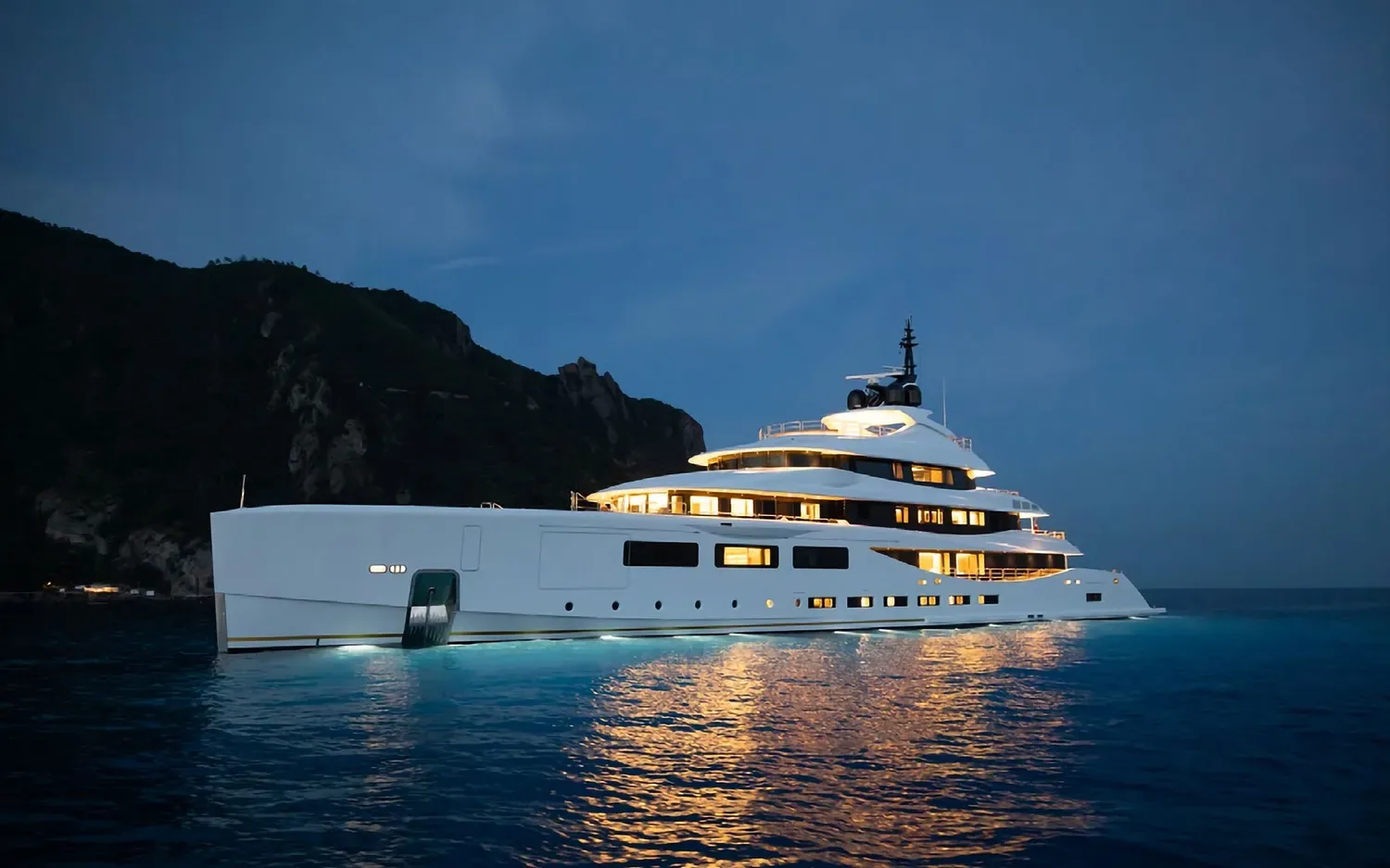 ALFA - photo 34 yacht charter Cannes