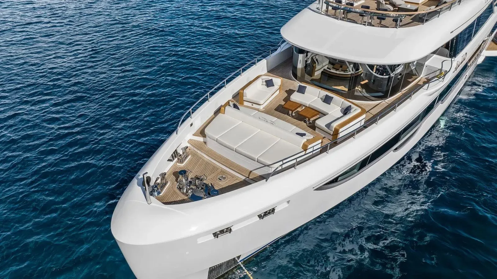 ALPHA WAVES - photo 4 yacht charter Cannes
