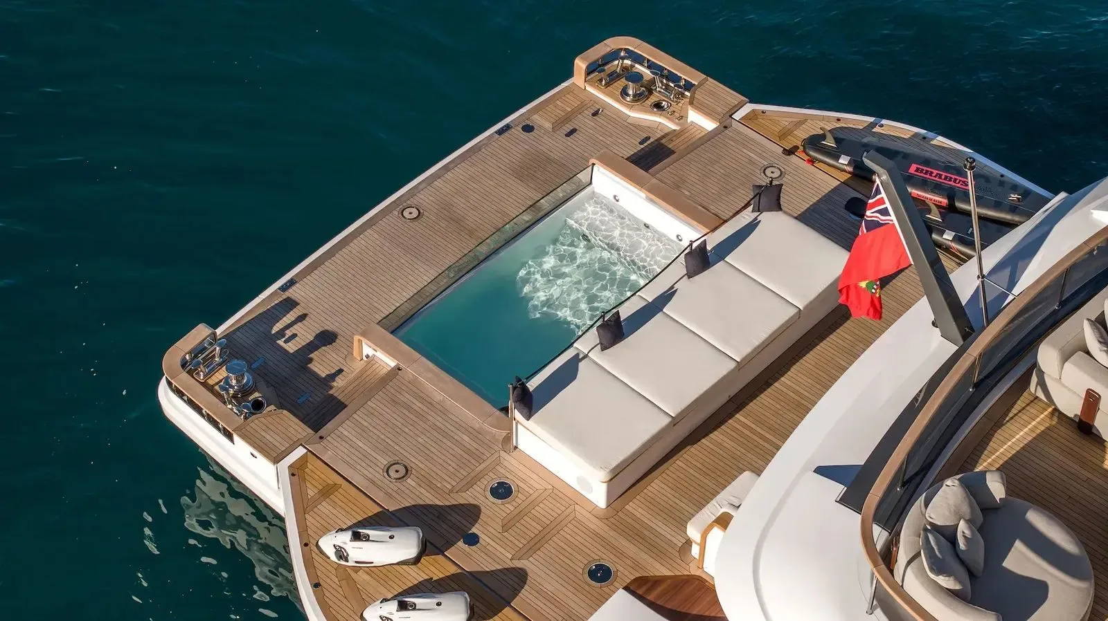 ALPHA WAVES - photo 7 yacht charter Cannes