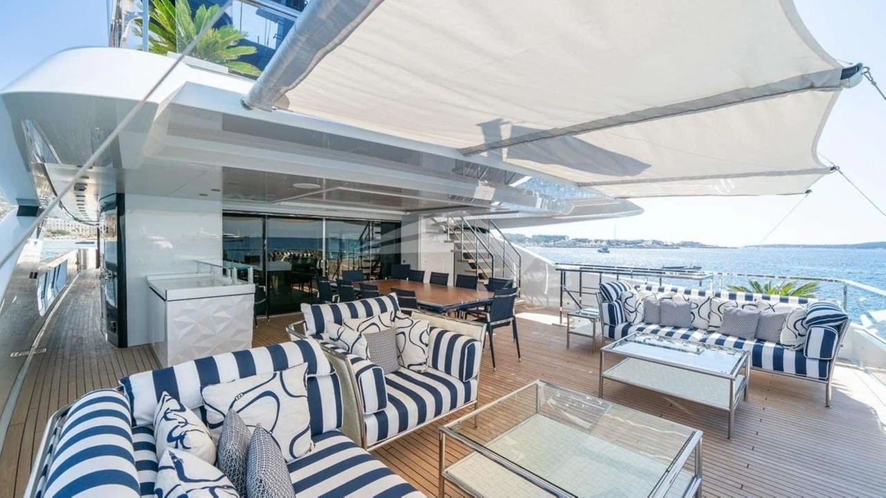 Alulim, photo 4 location yacht Cannes