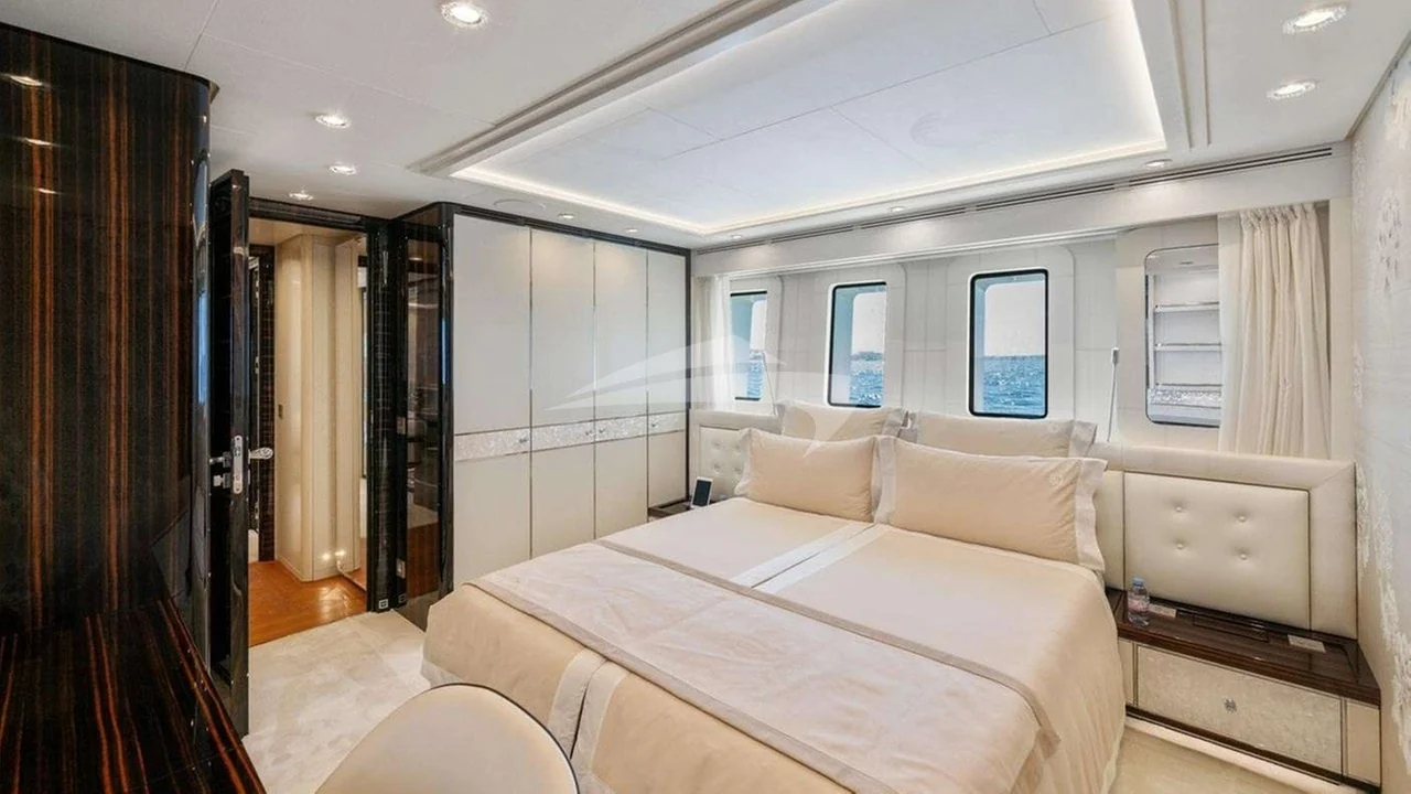 Alulim, photo 8 location yacht Cannes