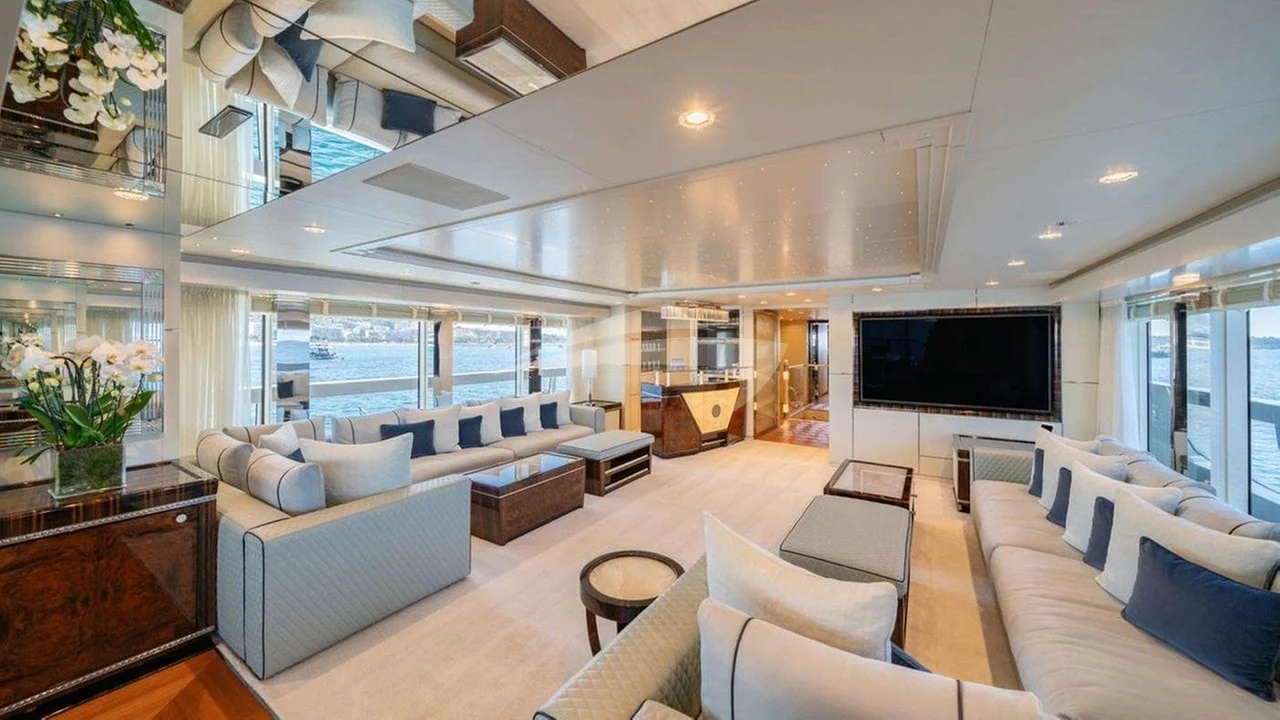 Alulim, photo 10 location yacht Cannes