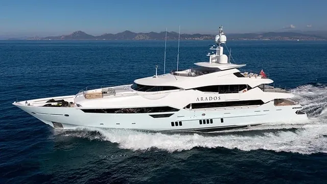 ARADOS - location yacht Cannes