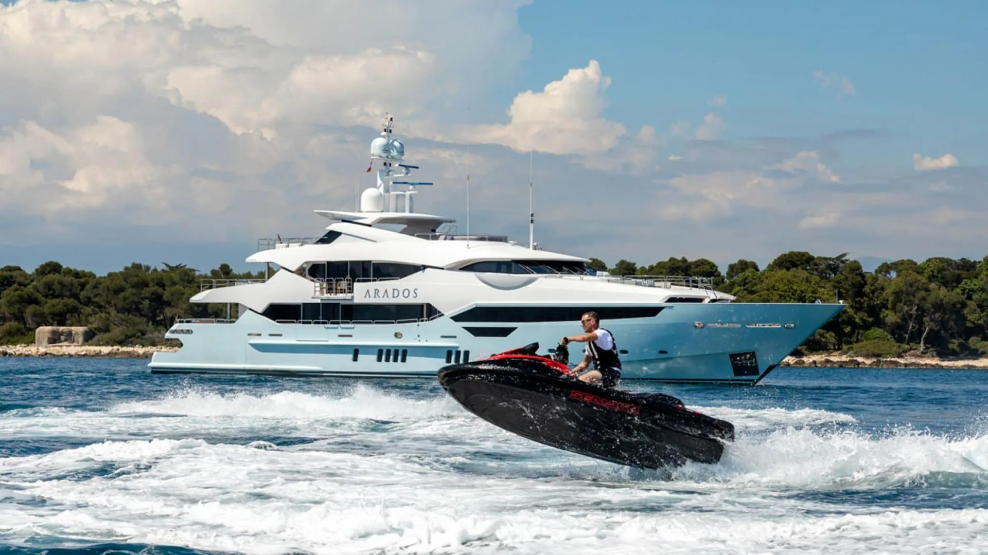 ARADOS - photo 6 yacht charter Cannes