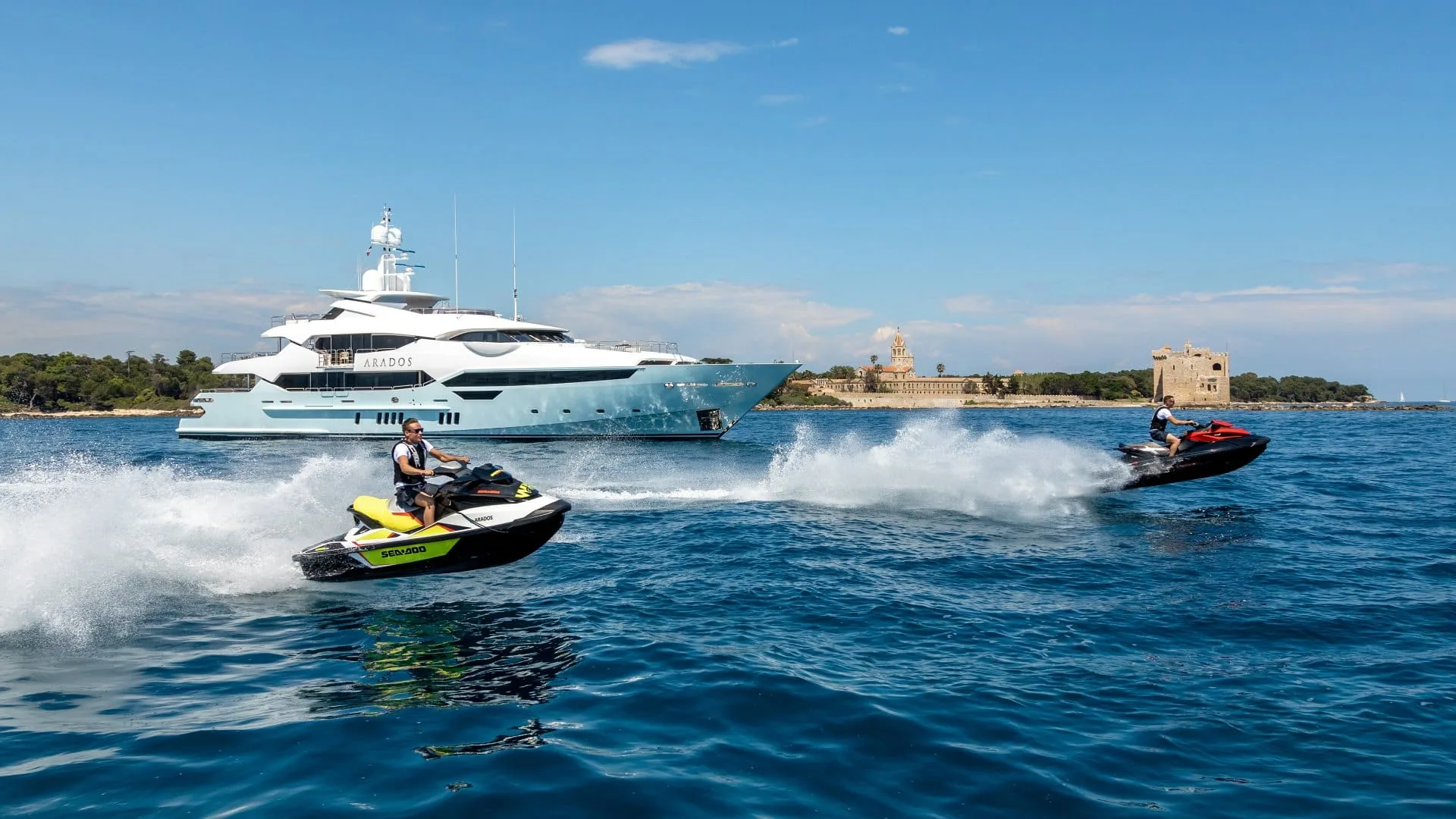 ARADOS - photo 7 yacht charter Cannes