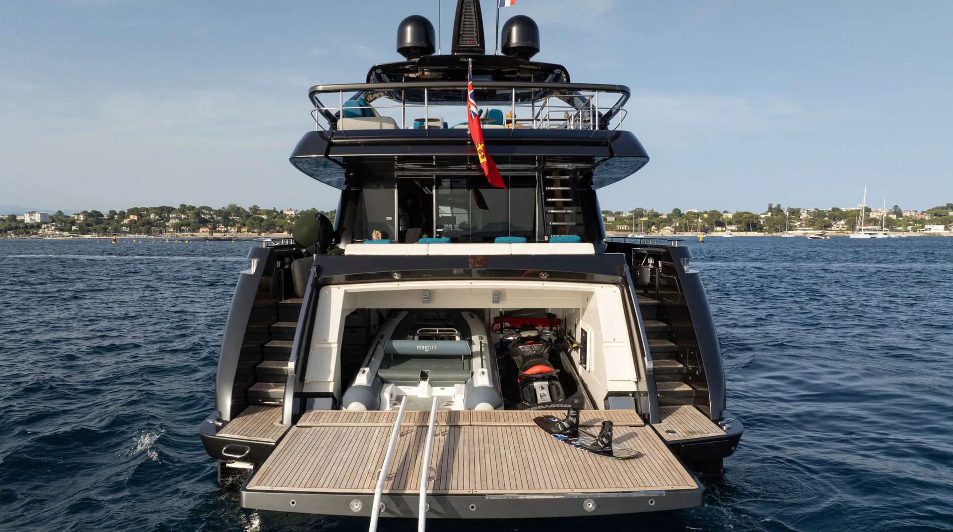 Ariyas — photo 5 location yacht Cannes