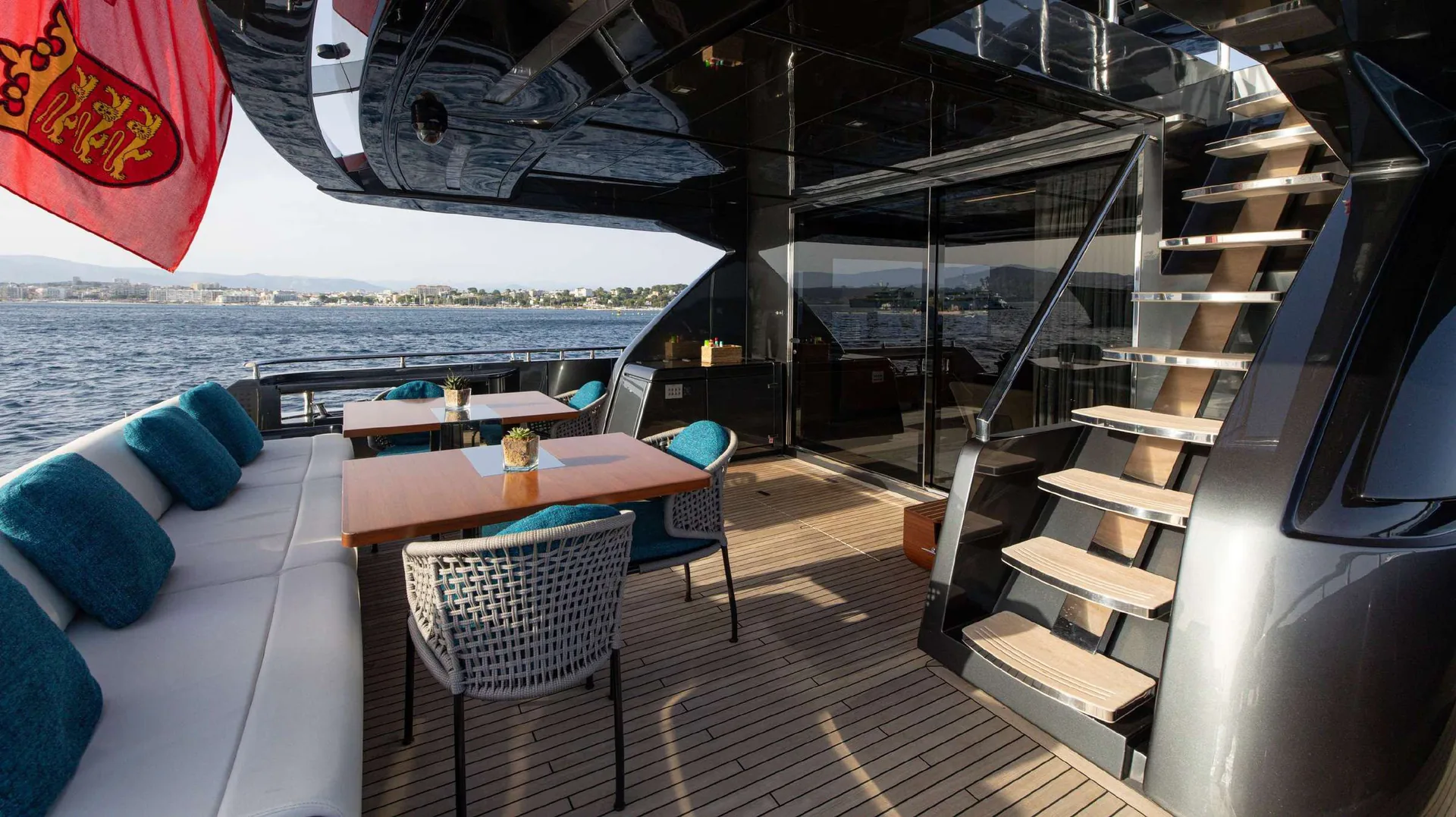 Ariyas — photo 7 location yacht Cannes