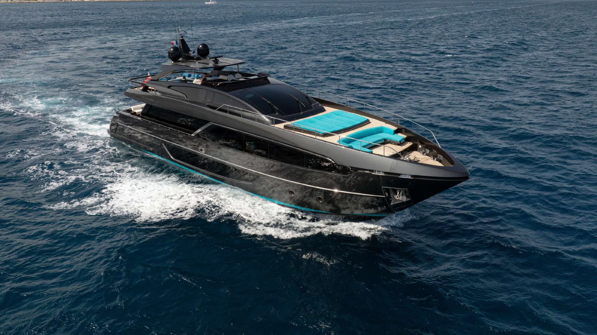 Ariyas — photo 31 location yacht Cannes