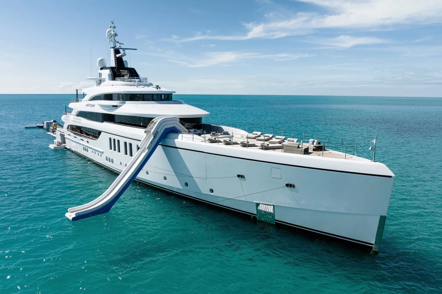 ARTISAN - photo 3 yacht charter Cannes