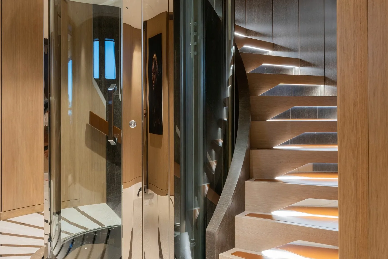 ARTISAN - photo 28 yacht charter Cannes
