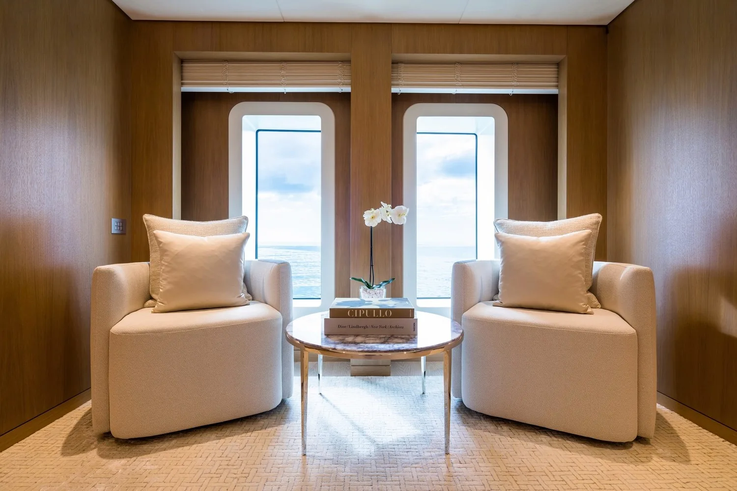 ARTISAN - photo 37 yacht charter Cannes