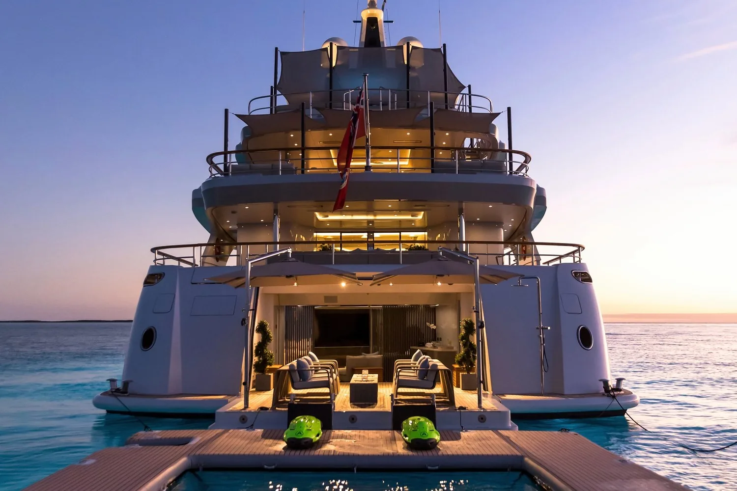 ARTISAN - photo 45 yacht charter Cannes