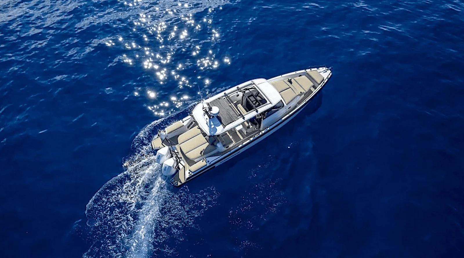 Axopar 37 Sun-Top, photo 6 location yacht Cannes