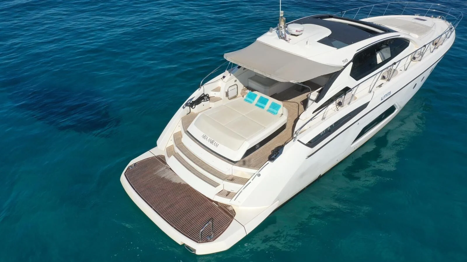 Azimut 58 Flybridge, photo 3 location yacht Cannes