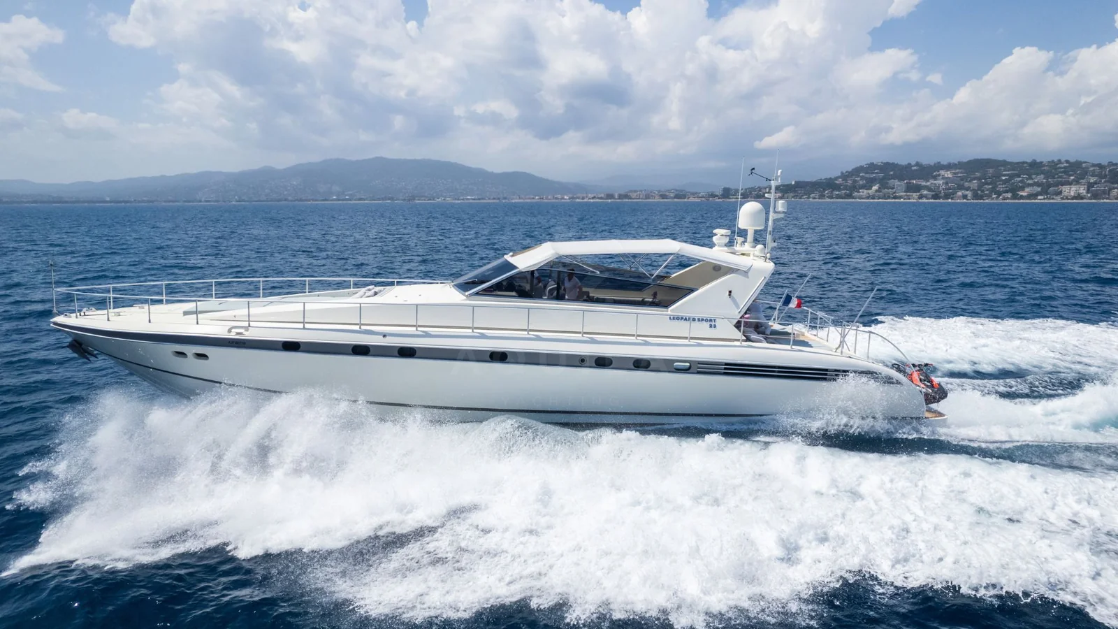 Baoli, photo 3 location yacht Cannes