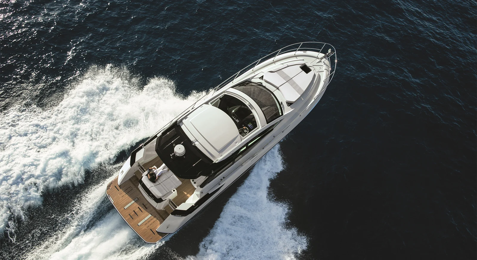 Beneteau Gran Turismo 46, photo 7 location yacht Cannes