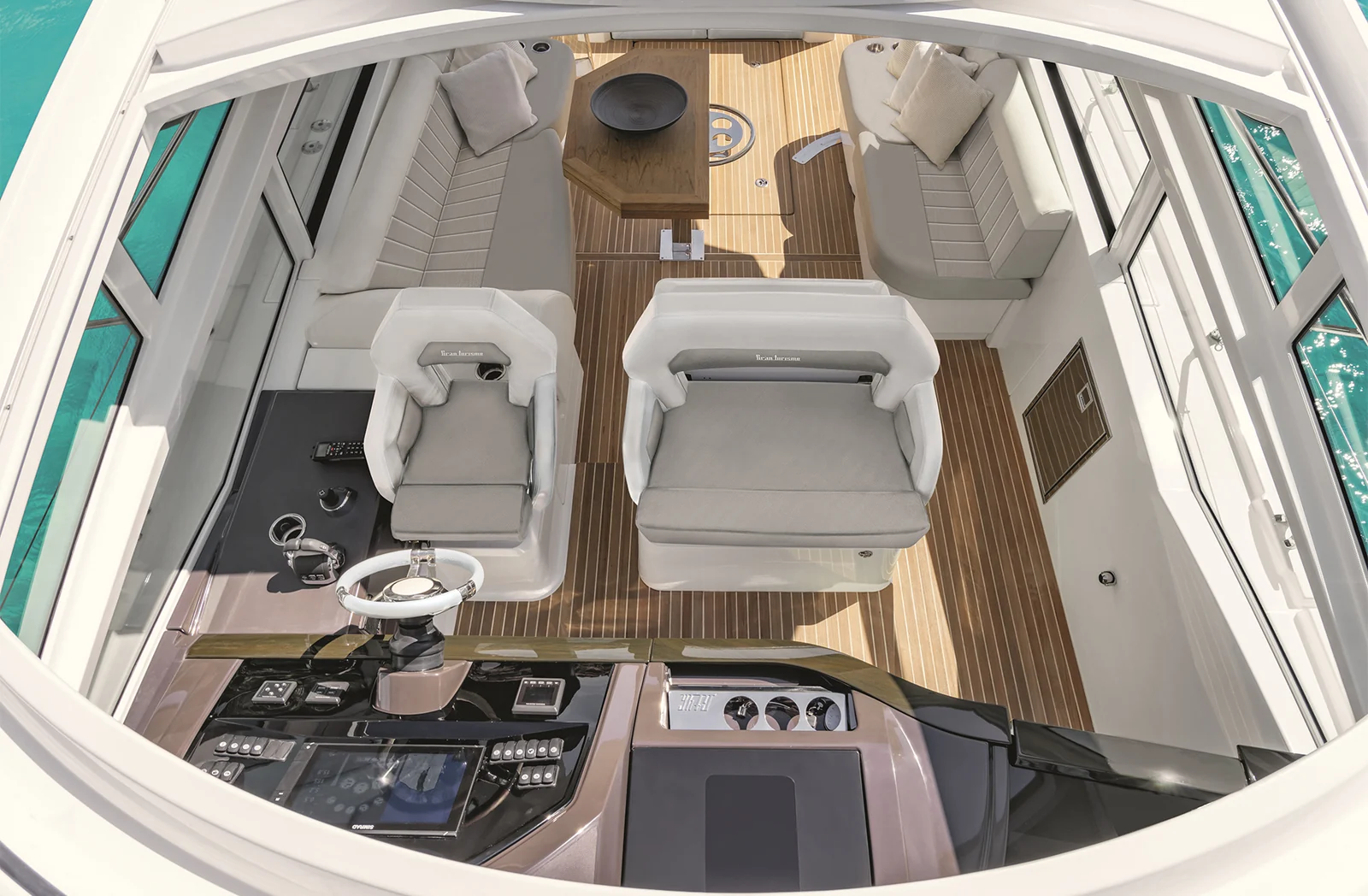 Beneteau Gran Turismo 46, photo 11 location yacht Cannes