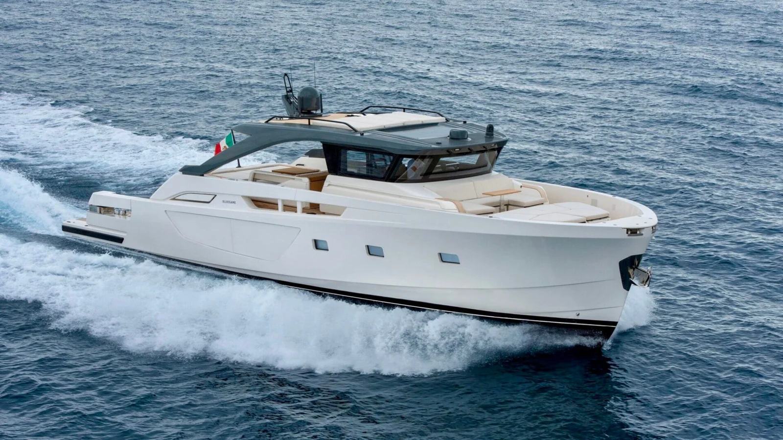 Bluegame BGX73, photo 3 location yacht Cannes