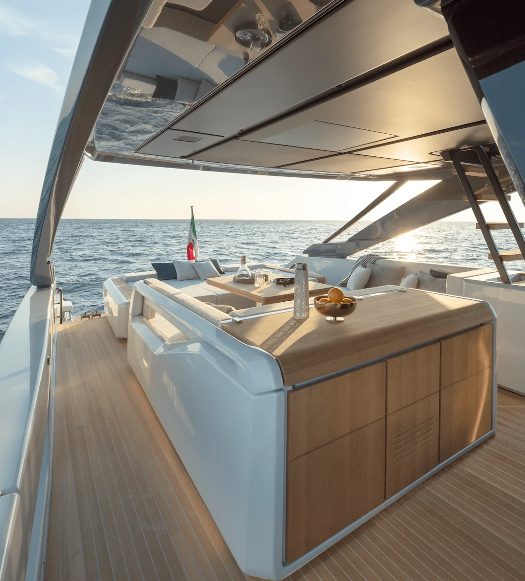 Bluegame BGX73, photo 6 location yacht Cannes