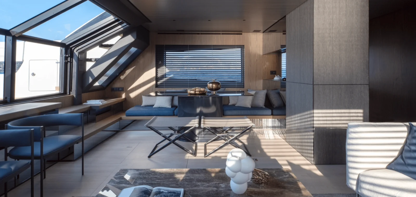 Bluegame BGX73, photo 12 location yacht Cannes