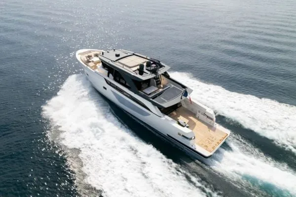 BLUEGAME BGX63 - location yacht Cannes