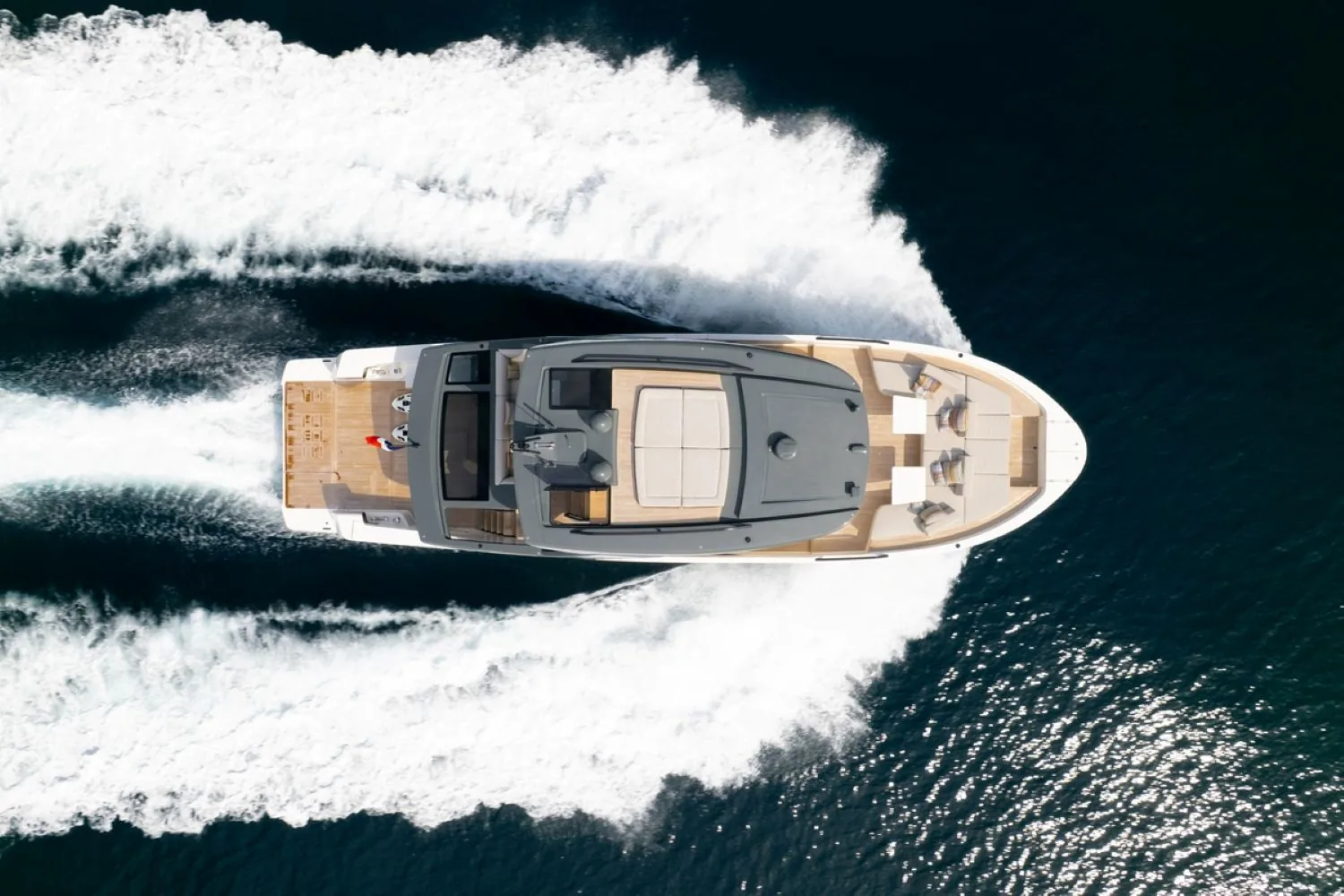 BLUEGAME BGX63 - photo 4 yacht charter Cannes