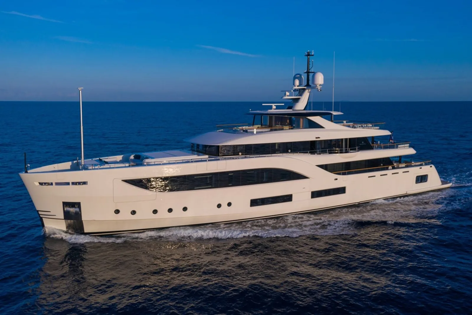 C - photo 2 yacht charter Cannes