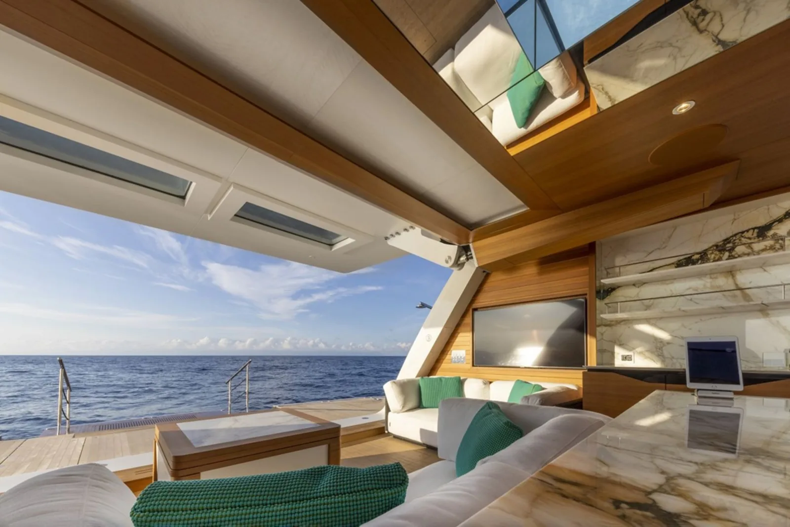 C - photo 6 yacht charter Cannes