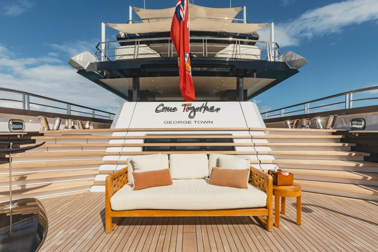 COME TOGETHER - photo 9 yacht charter Cannes