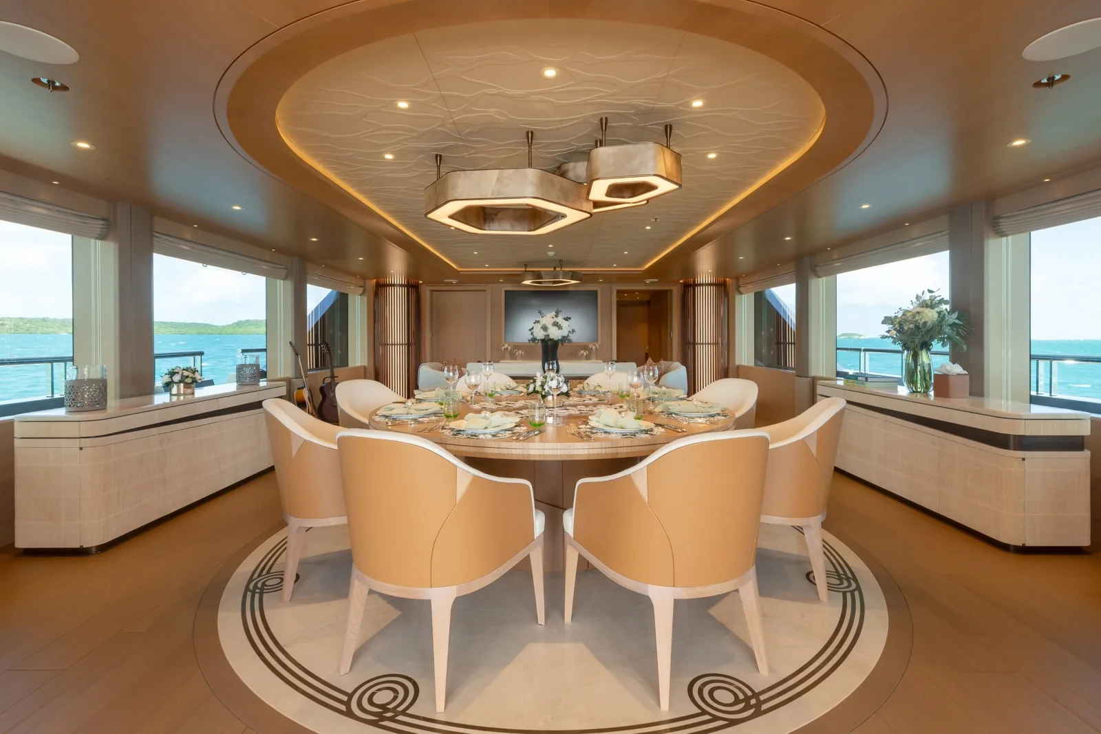 COME TOGETHER - photo 15 yacht charter Cannes