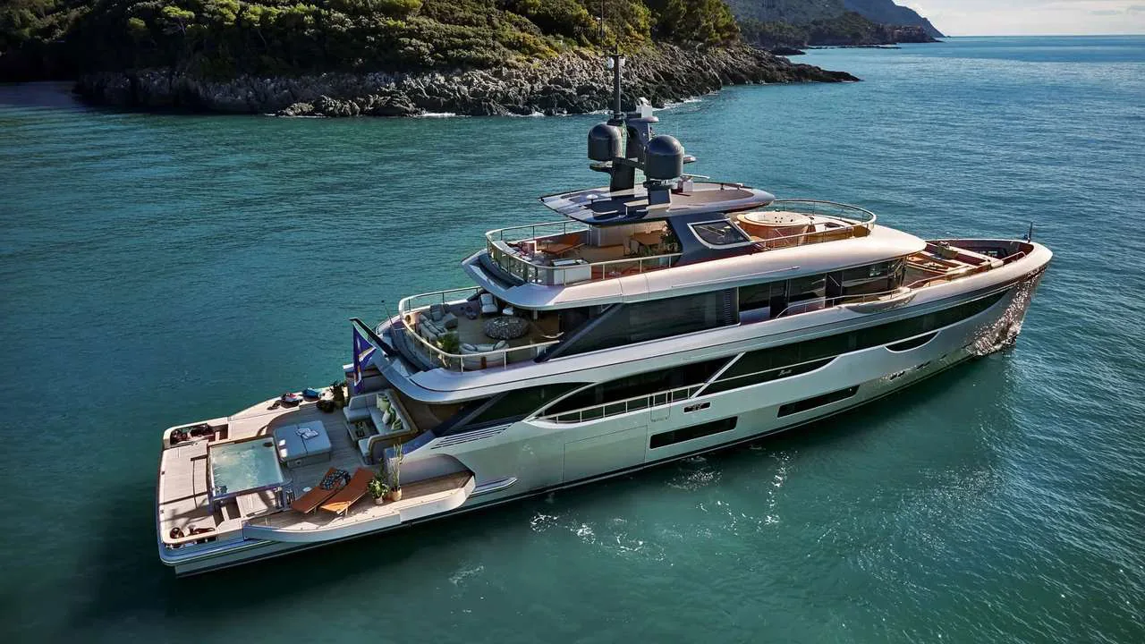 Cosmico — photo 5 location yacht Cannes