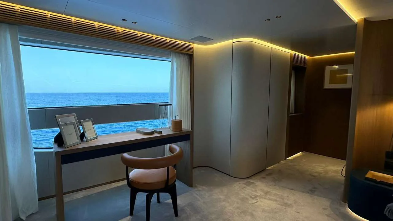 Cosmico — photo 32 location yacht Cannes