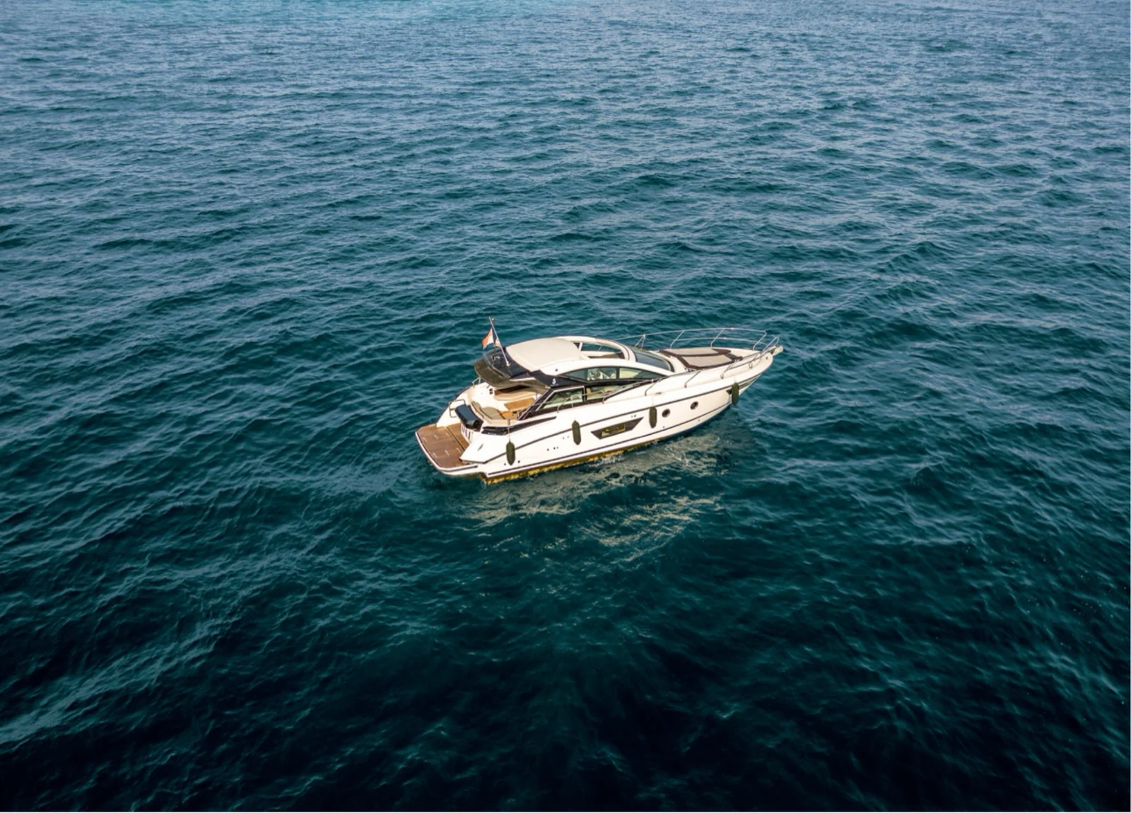 Daj, photo 2 location yacht Cannes