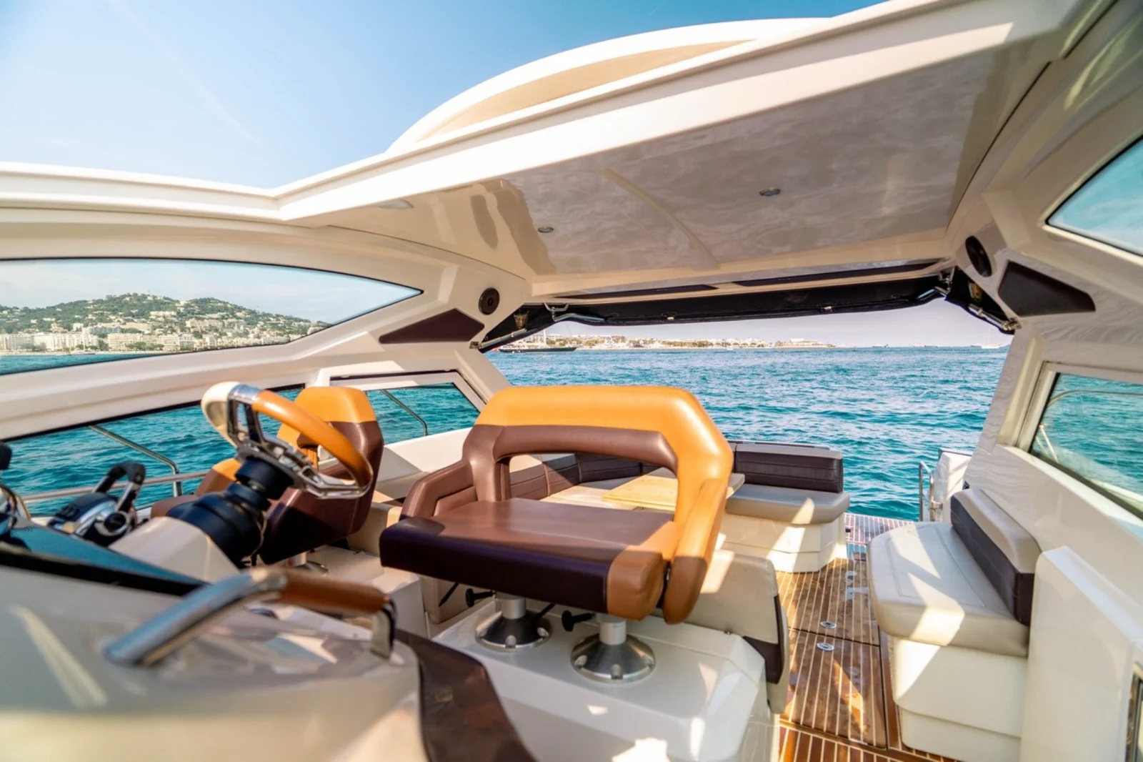 Daj, photo 8 location yacht Cannes