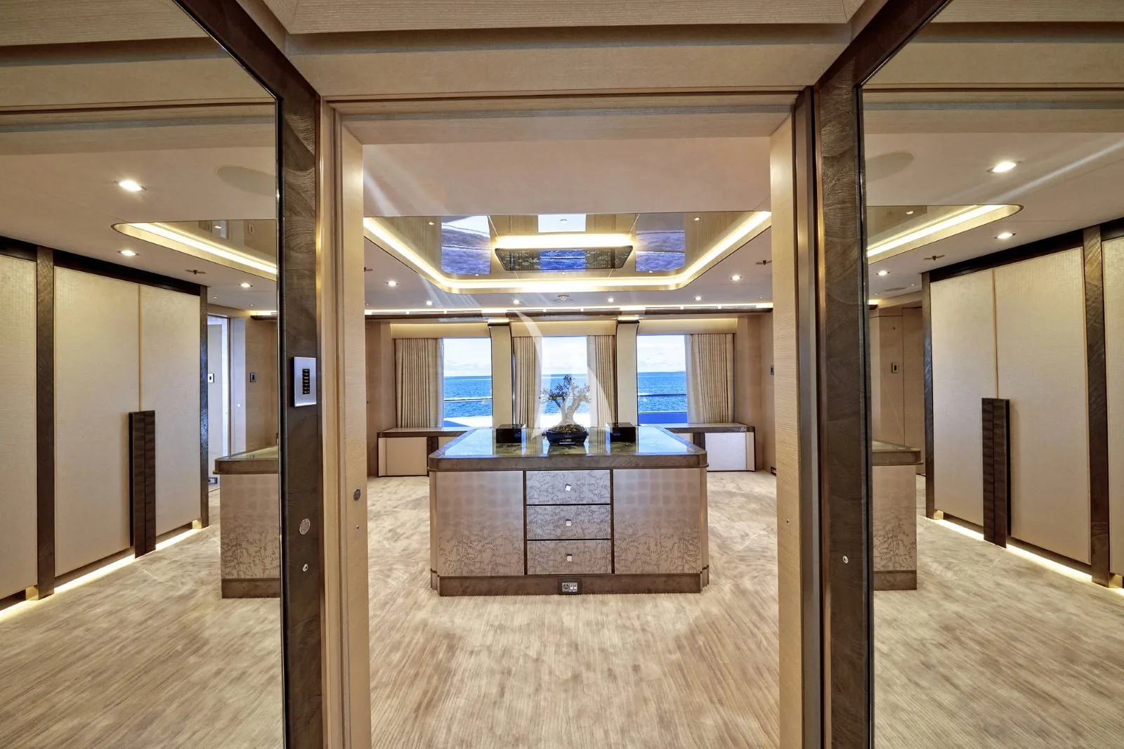 DAR - photo 34 yacht charter Cannes