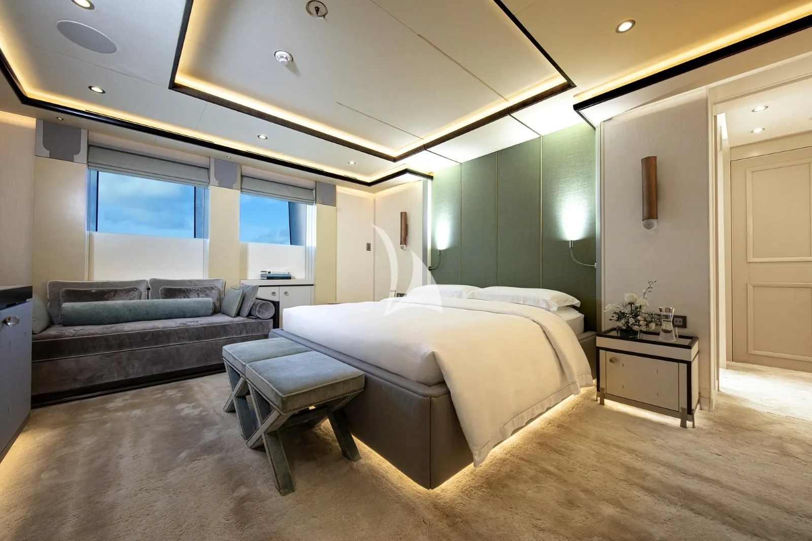 DAR - photo 45 yacht charter Cannes