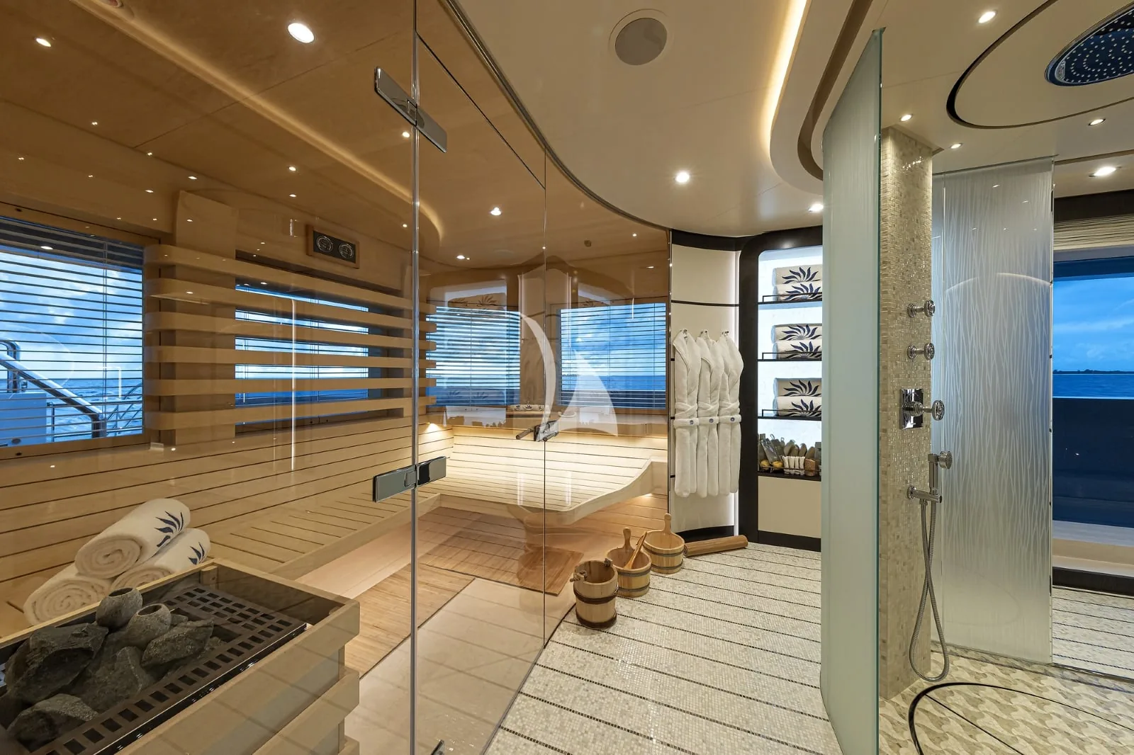 DAR - photo 50 yacht charter Cannes