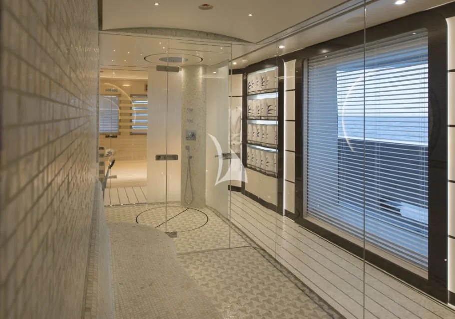 DAR - photo 51 yacht charter Cannes