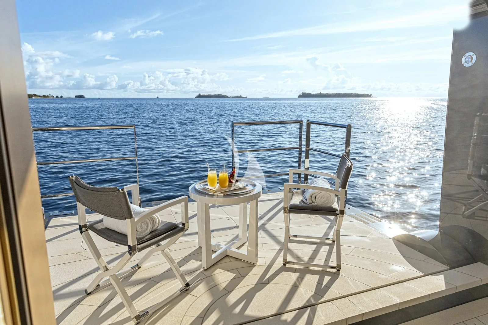 DAR - photo 59 yacht charter Cannes