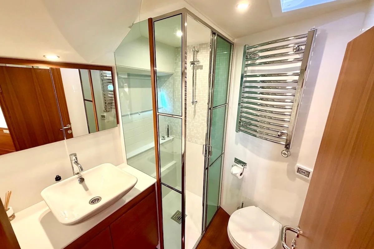 Delta 60 Open, photo 6 location yacht Cannes
