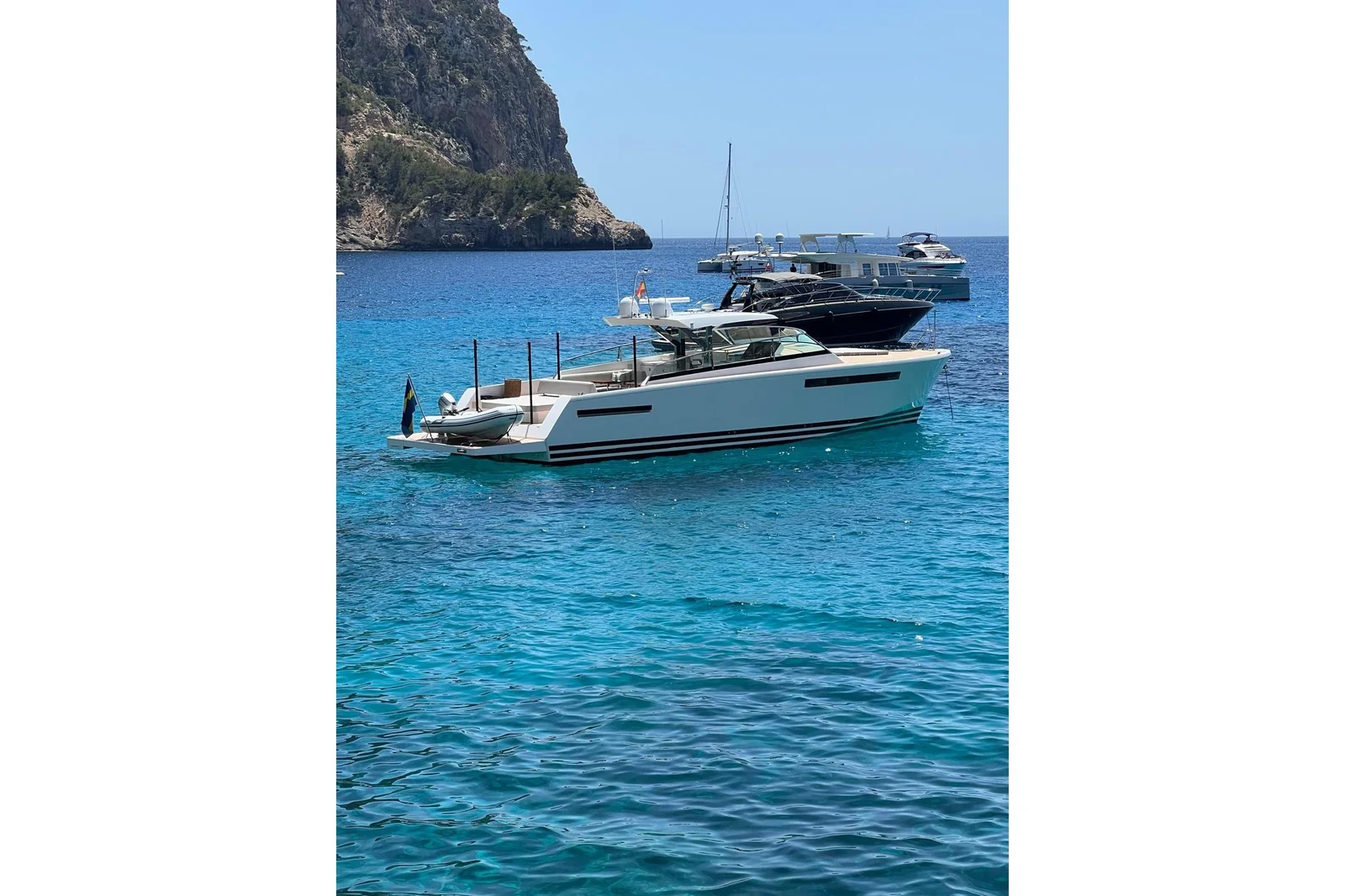 Delta 60 Open, photo 8 location yacht Cannes