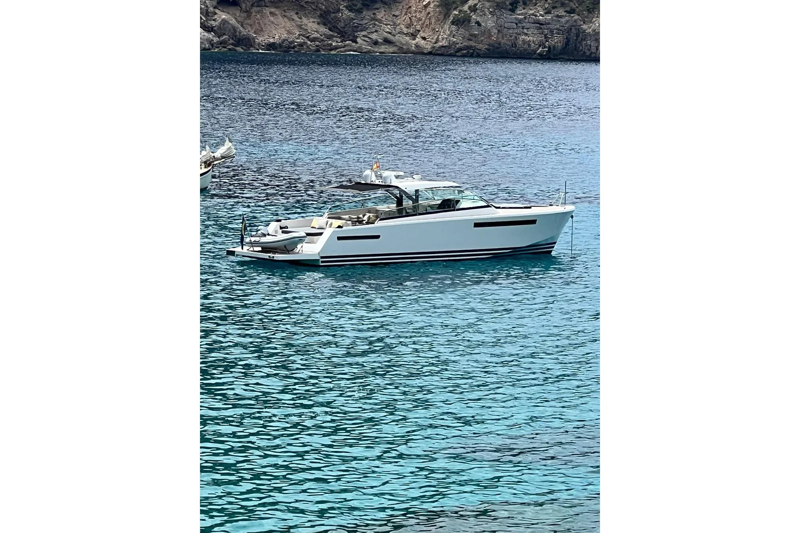 Delta 60 Open, photo 11 location yacht Cannes